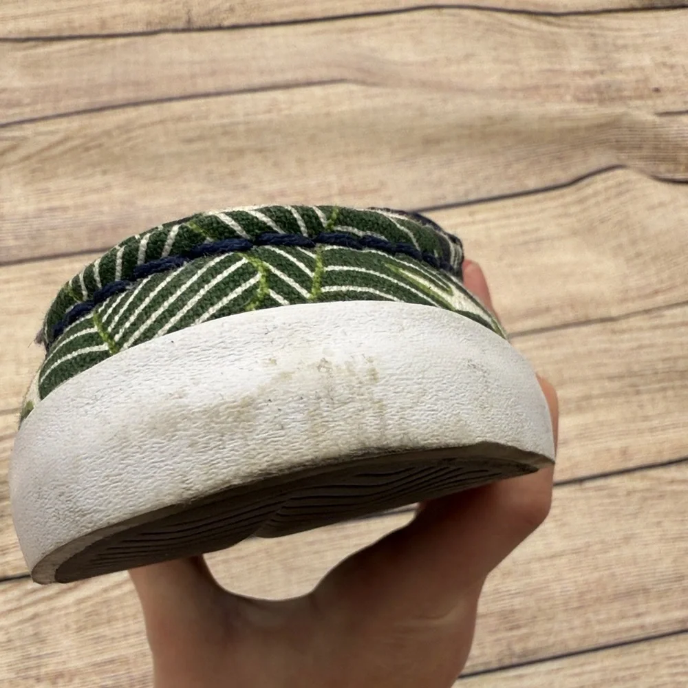 Cole Haan Green Leaf Print Women's Loafers - Picture 9 of 11